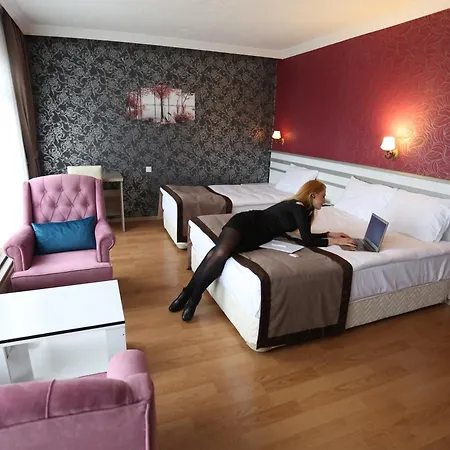 Destino Park Hotel *