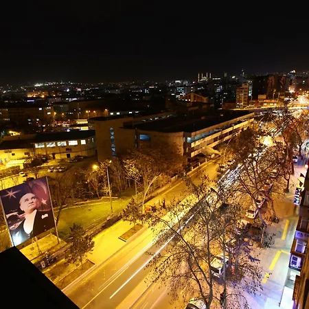 فندق Destino Park *